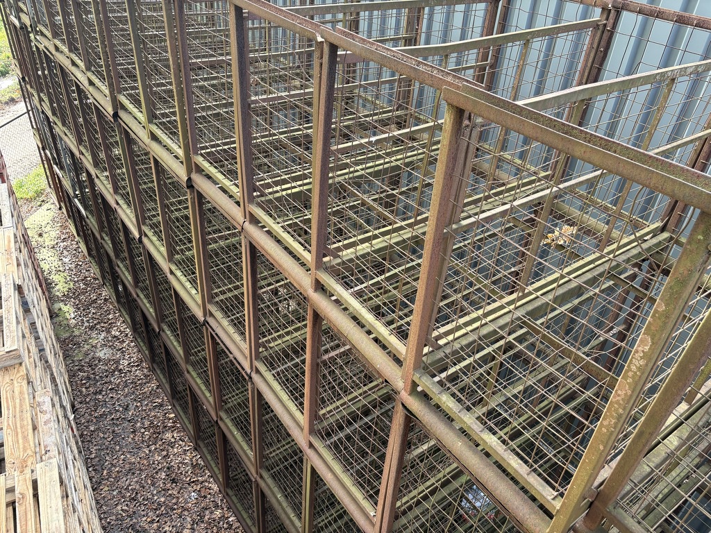 ca 104 stuk Preirekken preiboxen