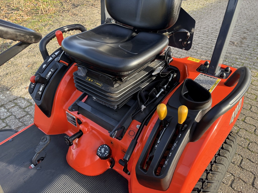 Kubota BX2350 met maaidek