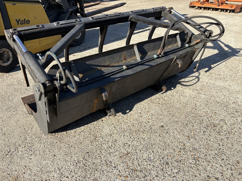 EURO  vorkenbord en Pelikaanbak