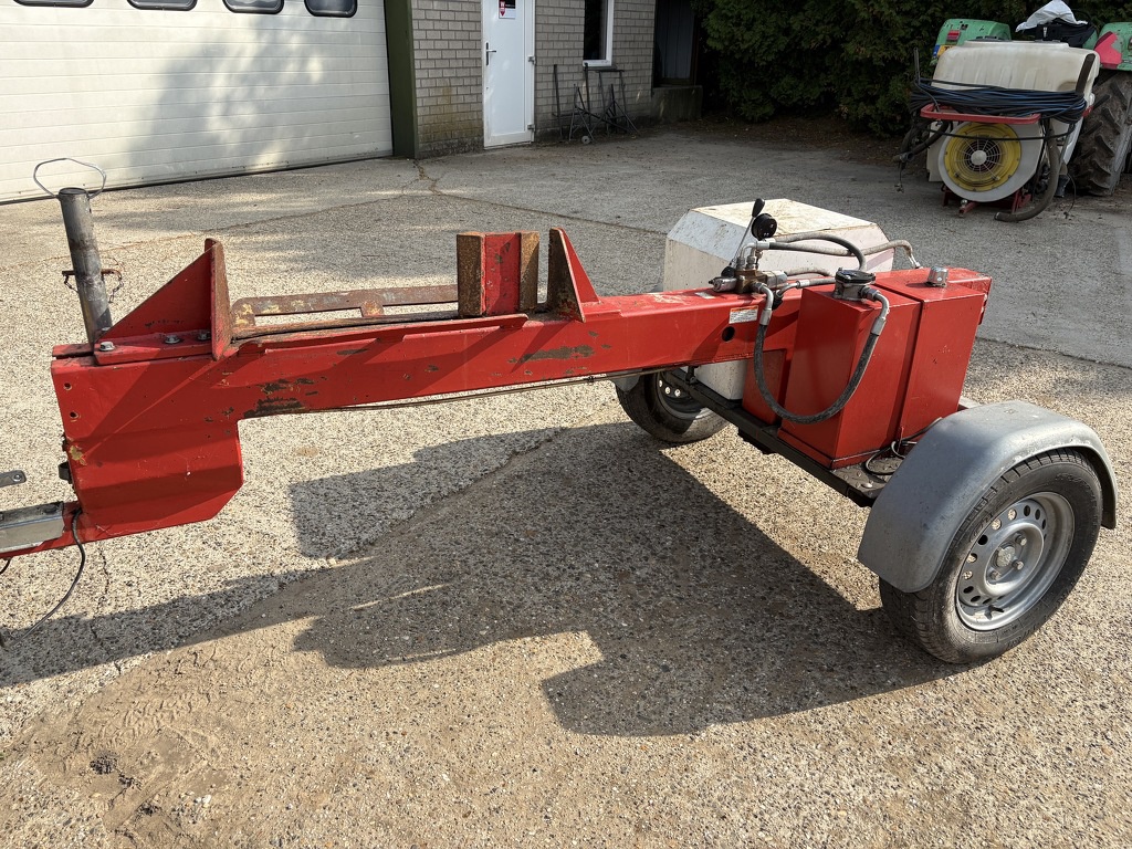 houtklover klover benzine motor