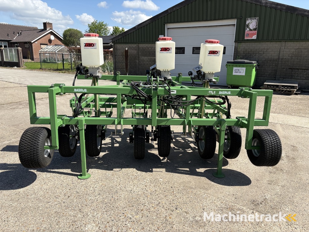 Basrijs granulaatsrooier  6 rijen