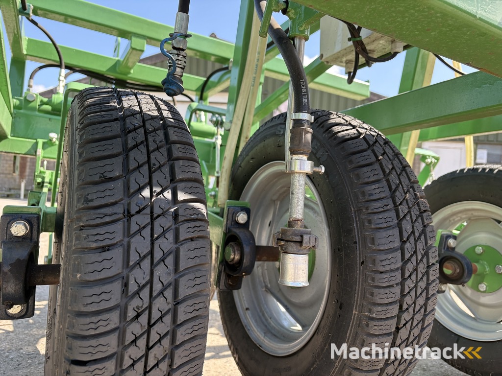 Basrijs granulaatsrooier  6 rijen