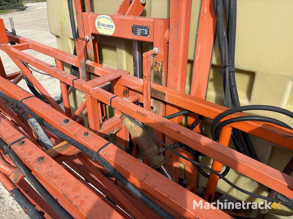 Douven veldspuit 15 mtr