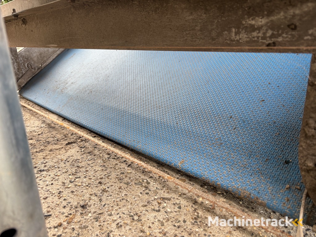 Ortomec bladgroente oogstmachine