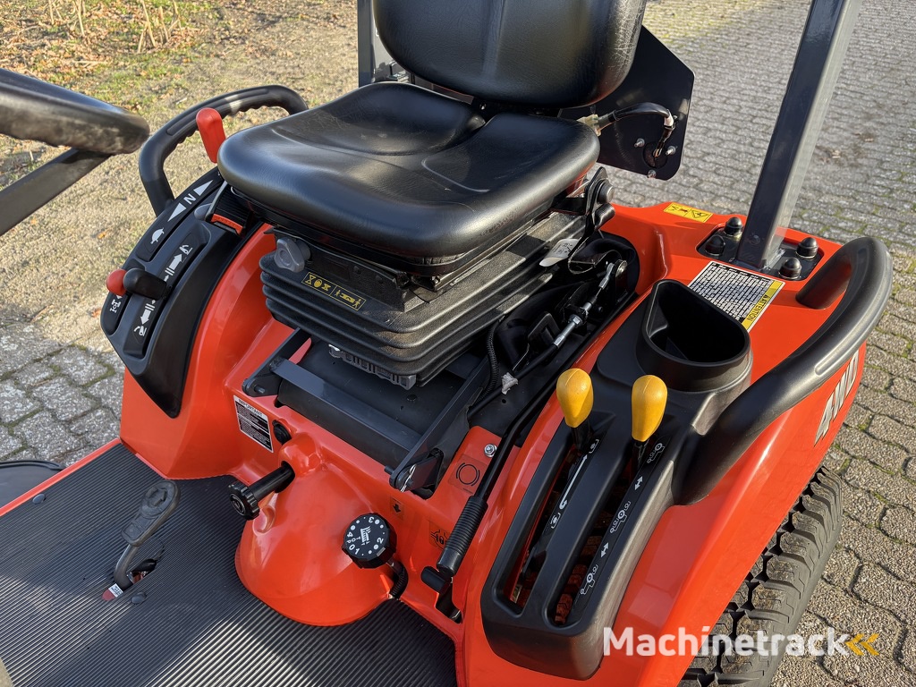 Kubota BX2350 met maaidek