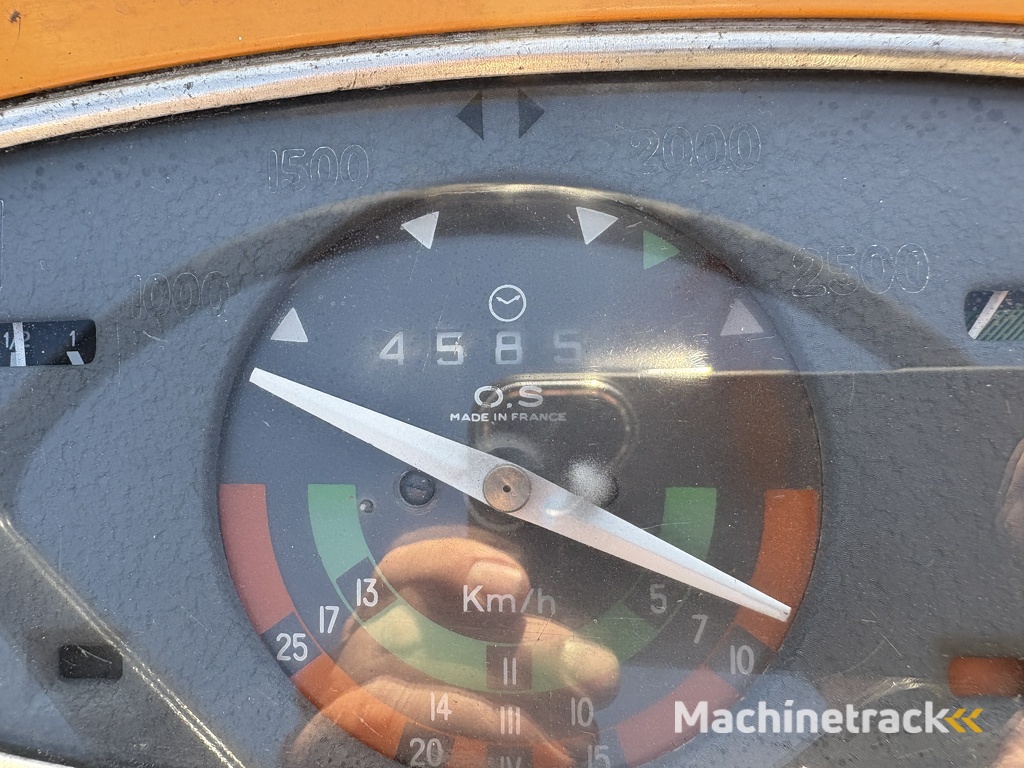 Renault R80 S semi smalspoor