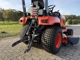 Minituur van Kubota BX2350 met maaidek