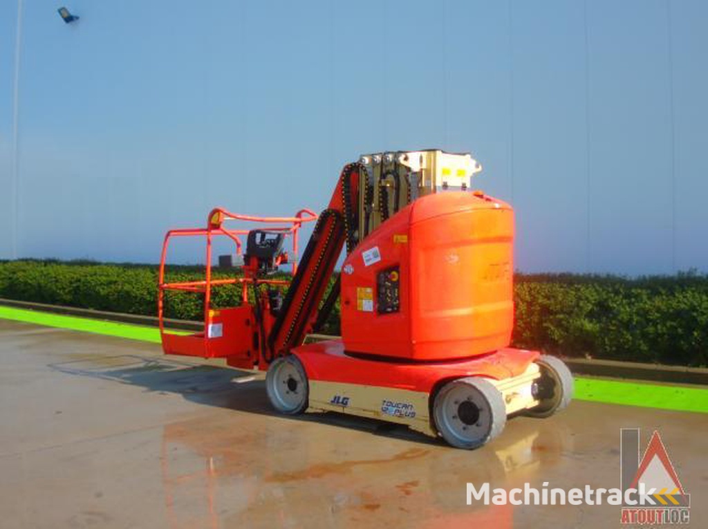 JLG TOUCAN-12E-