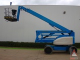 Minituur van Niftylift HR28-HYBRID-4X4