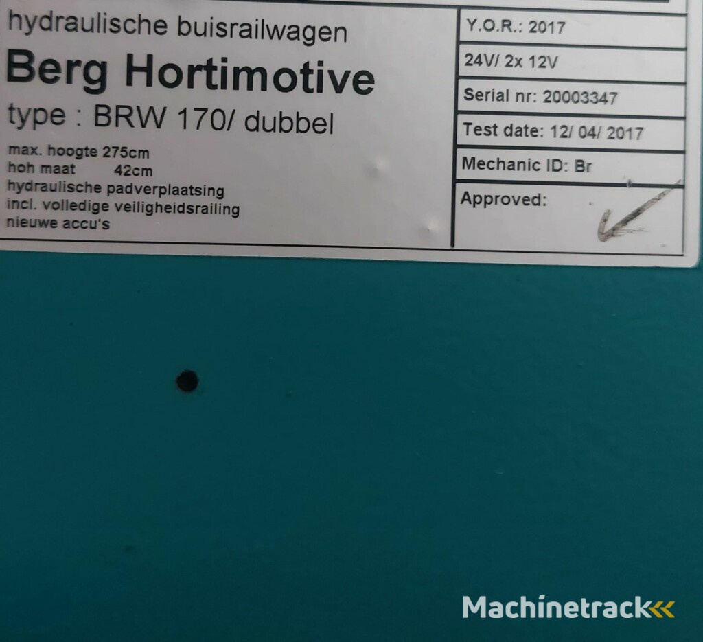 25 ELEKTROKARREN 2 SCHAAR BERG 42.5