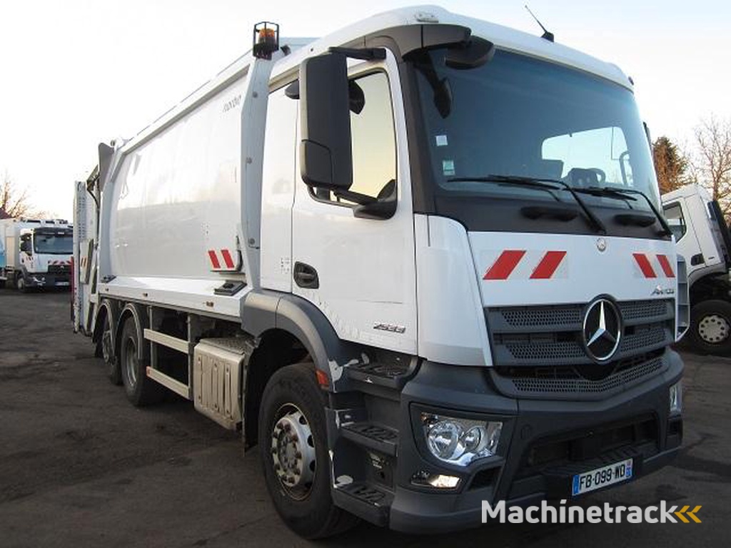 Mercedes ANTOS 2533L