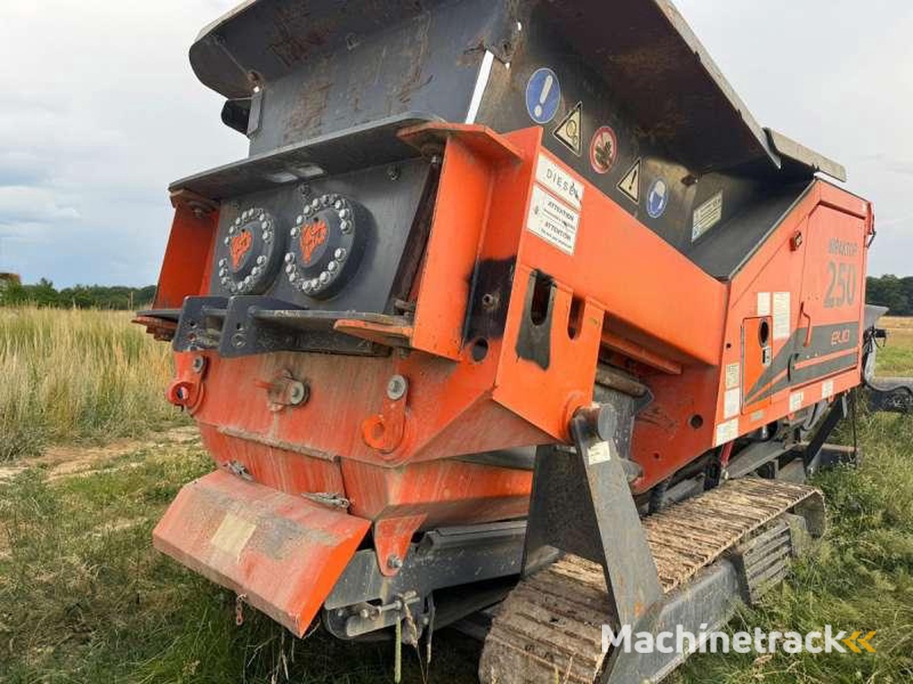 ARJES IMPAKTOR 250 EVO + crible embarqué