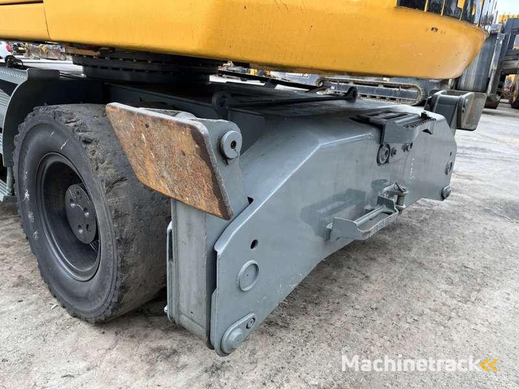 Liebherr A316 litronic