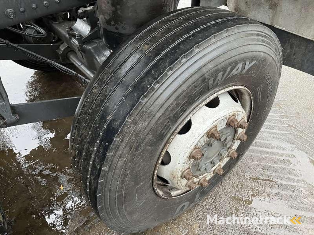 Mercedes ACTROS 2544