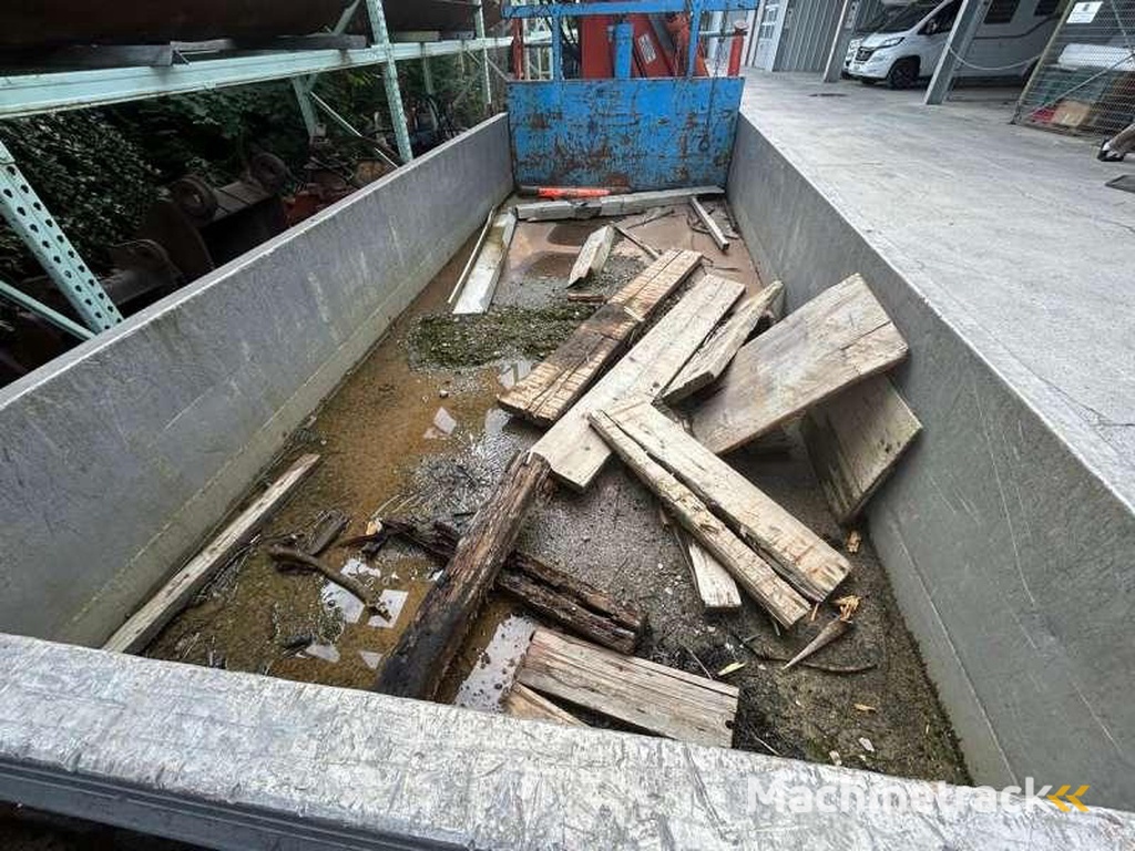 ROCHAT AVEC GRUE JOH. TIRRE EURO 170