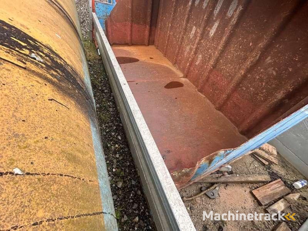 ROCHAT AVEC GRUE JOH. TIRRE EURO 170