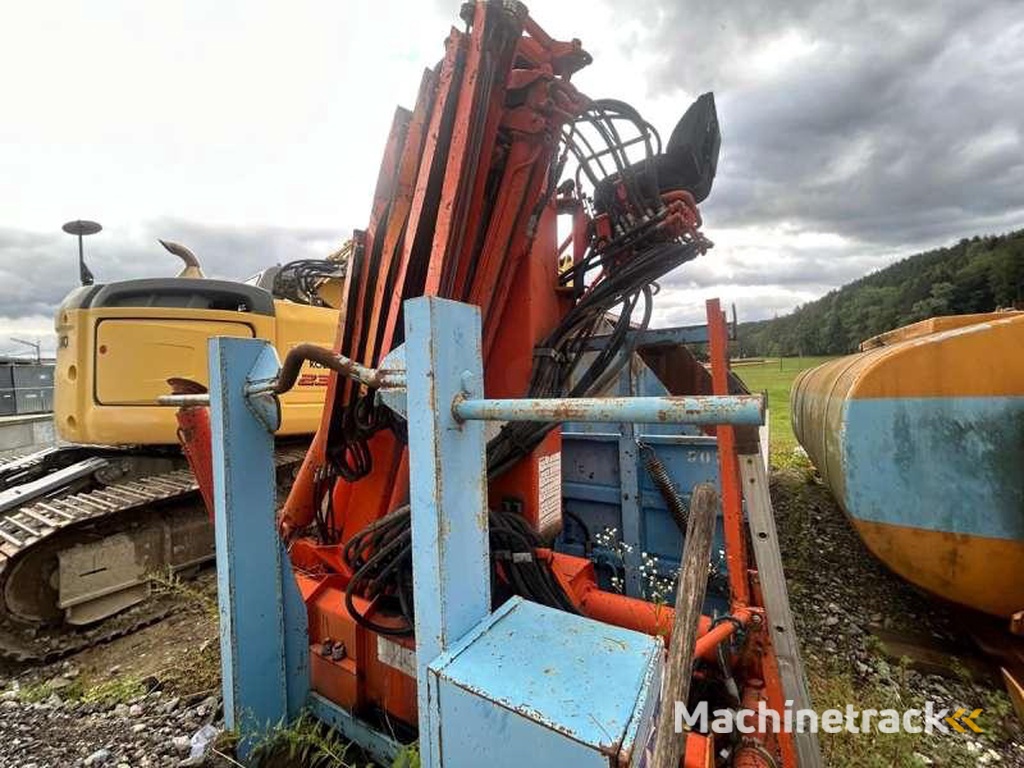 ROCHAT AVEC GRUE JOH. TIRRE EURO 170