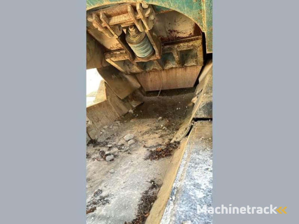 Powerscreen Premiertrak-400