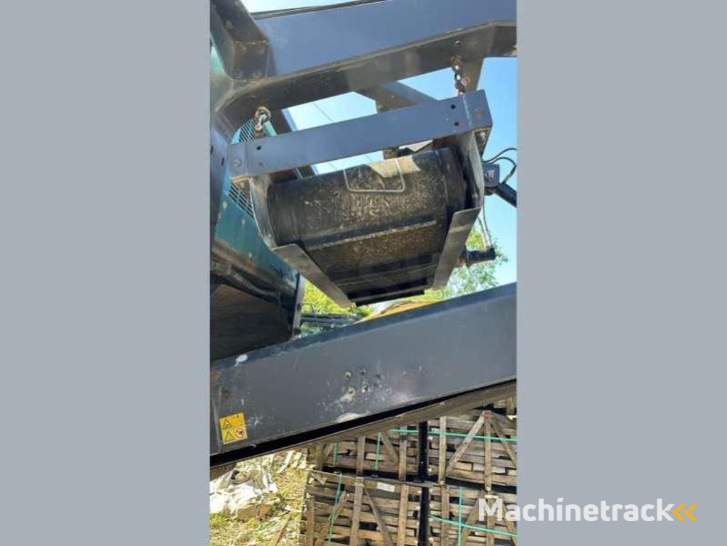 Powerscreen Premiertrak-400