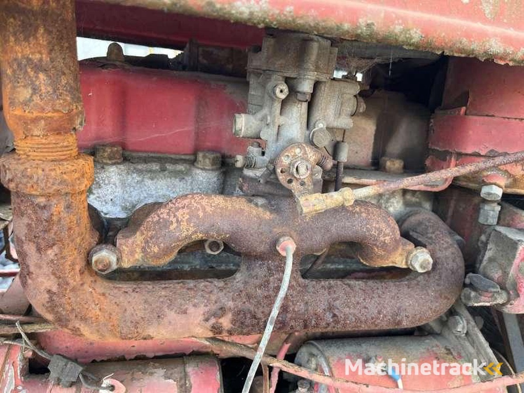 Massey-Harris PONY-812