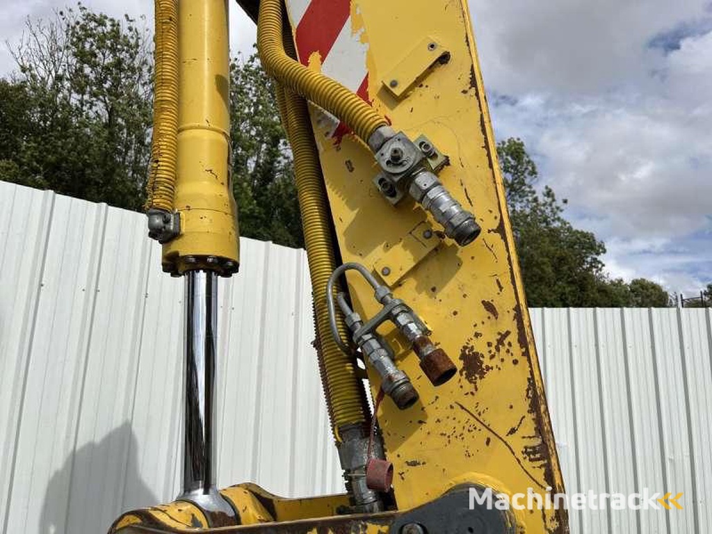 Liebherr A900C-Litronic