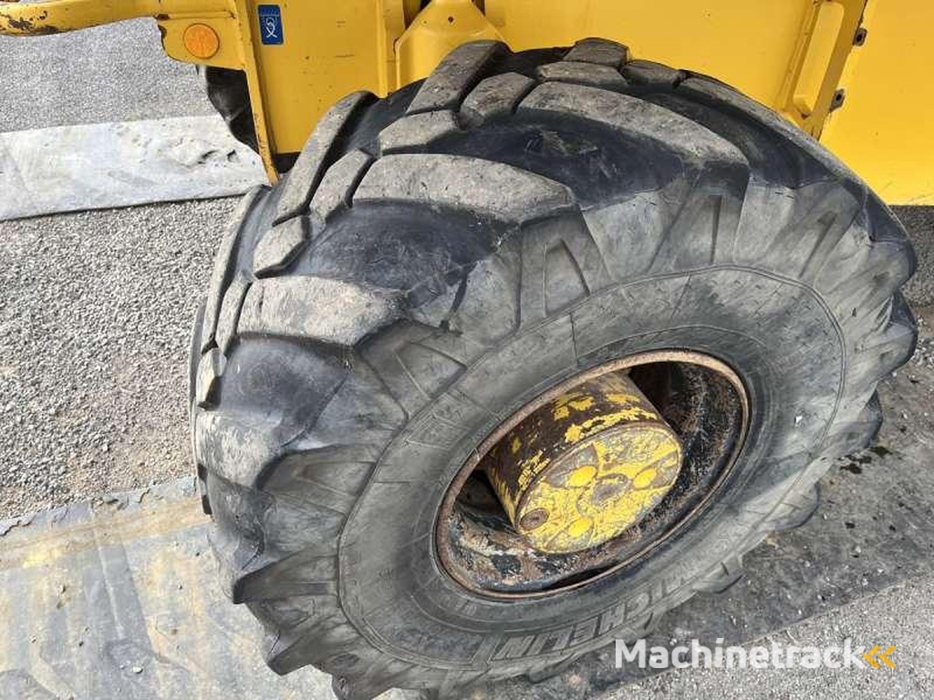 Liebherr A900C-Litronic