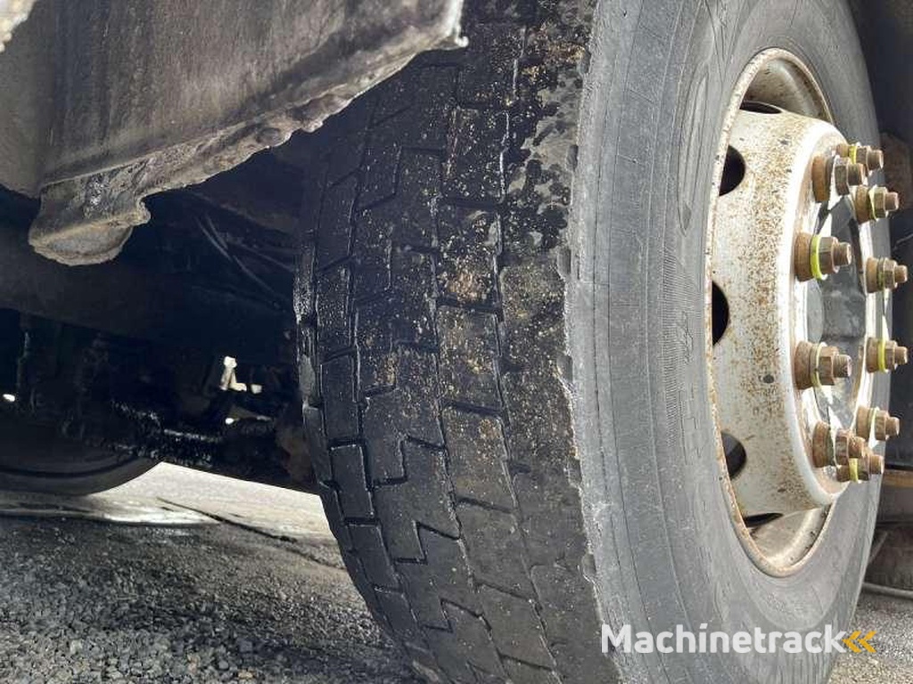 Renault PREMIUM-370-26