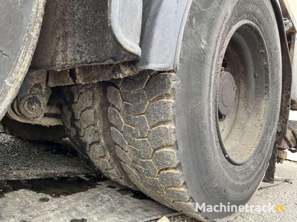 Renault PREMIUM-370-26