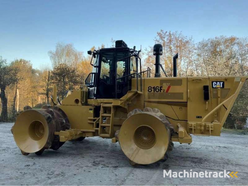Caterpillar 816F2