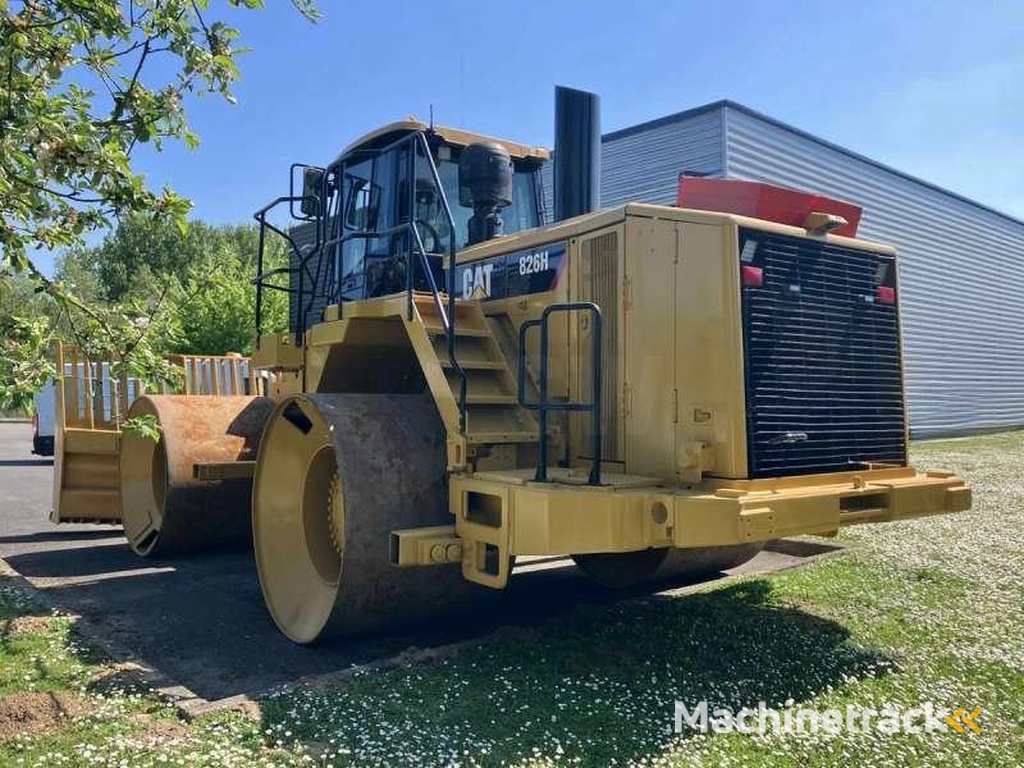 Caterpillar 826H