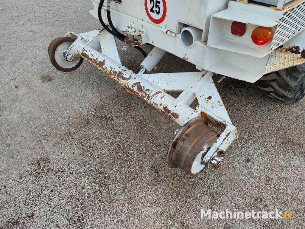 ROBERT-AEBI AEBI KPC-2000 RK-H RAIL ROUTE