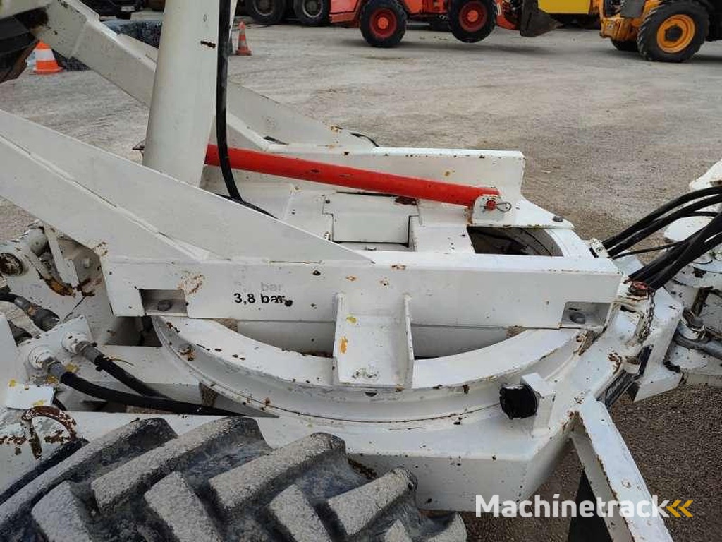 ROBERT-AEBI AEBI KPC-2000 RK-H RAIL ROUTE