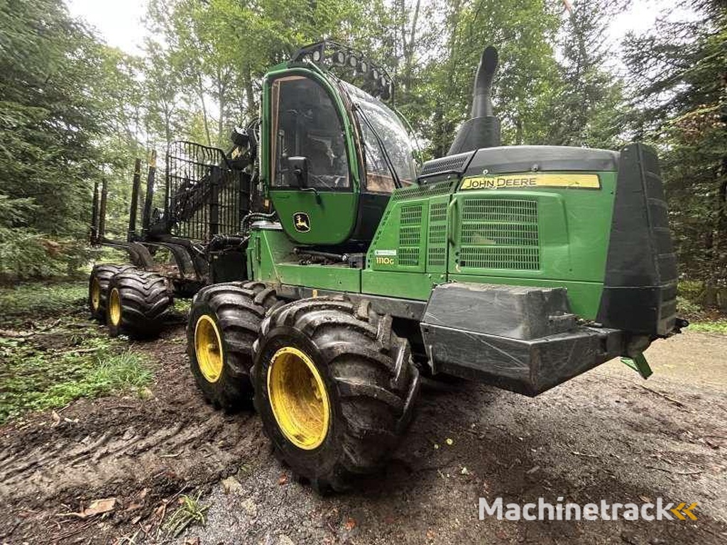 John Deere 1110G