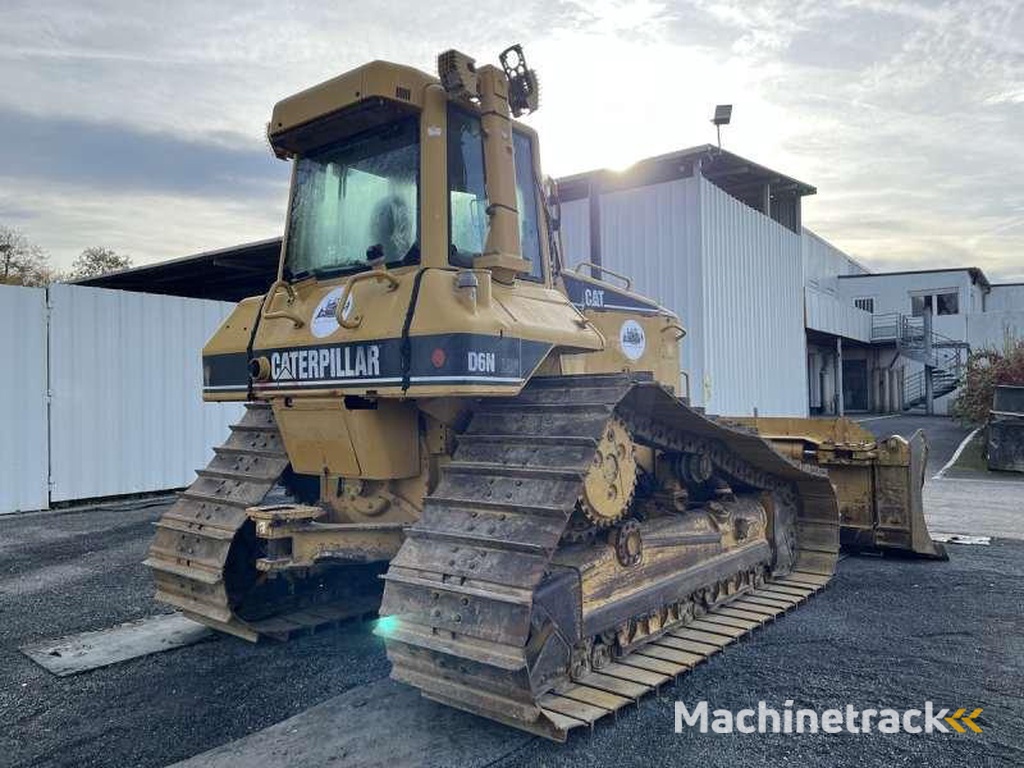 Caterpillar D6N LGP