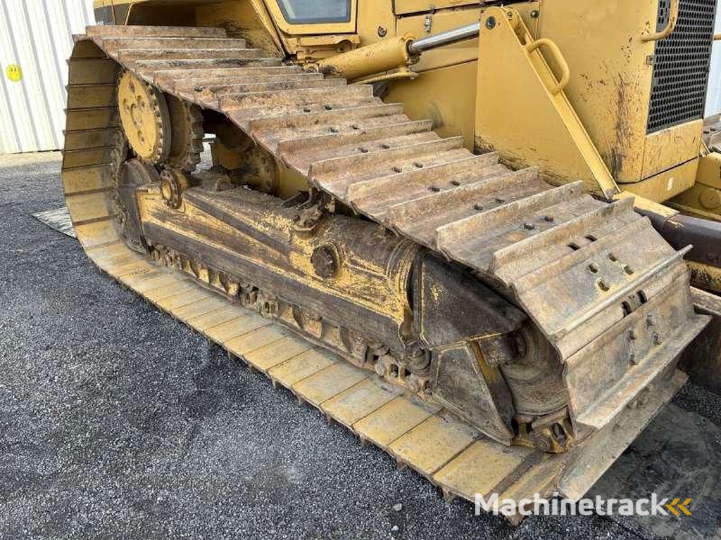 Caterpillar D6N LGP
