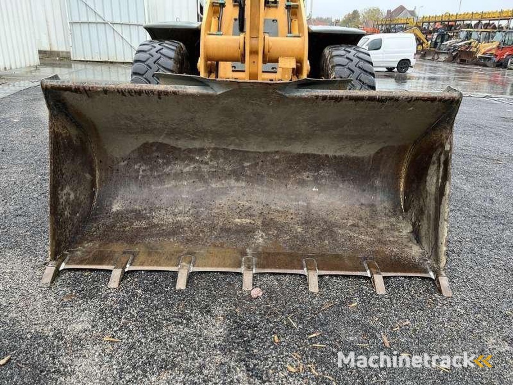 Liebherr L514-Stereo