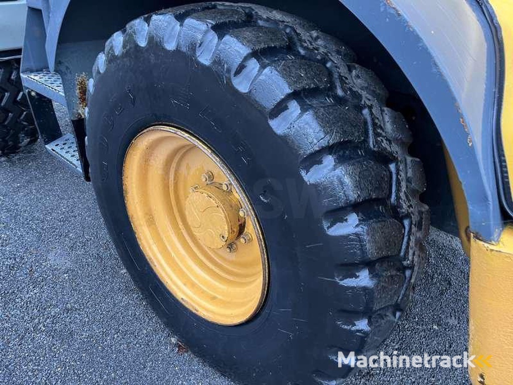 Liebherr L514-Stereo