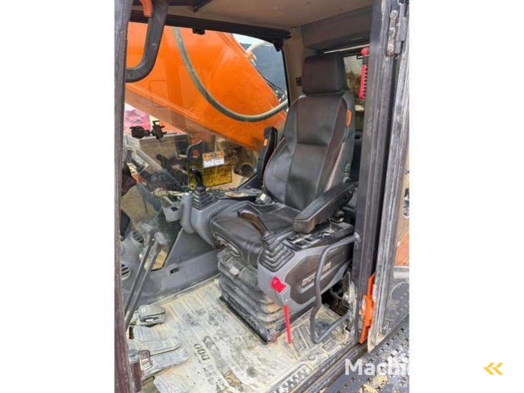 Doosan DX800LC-7