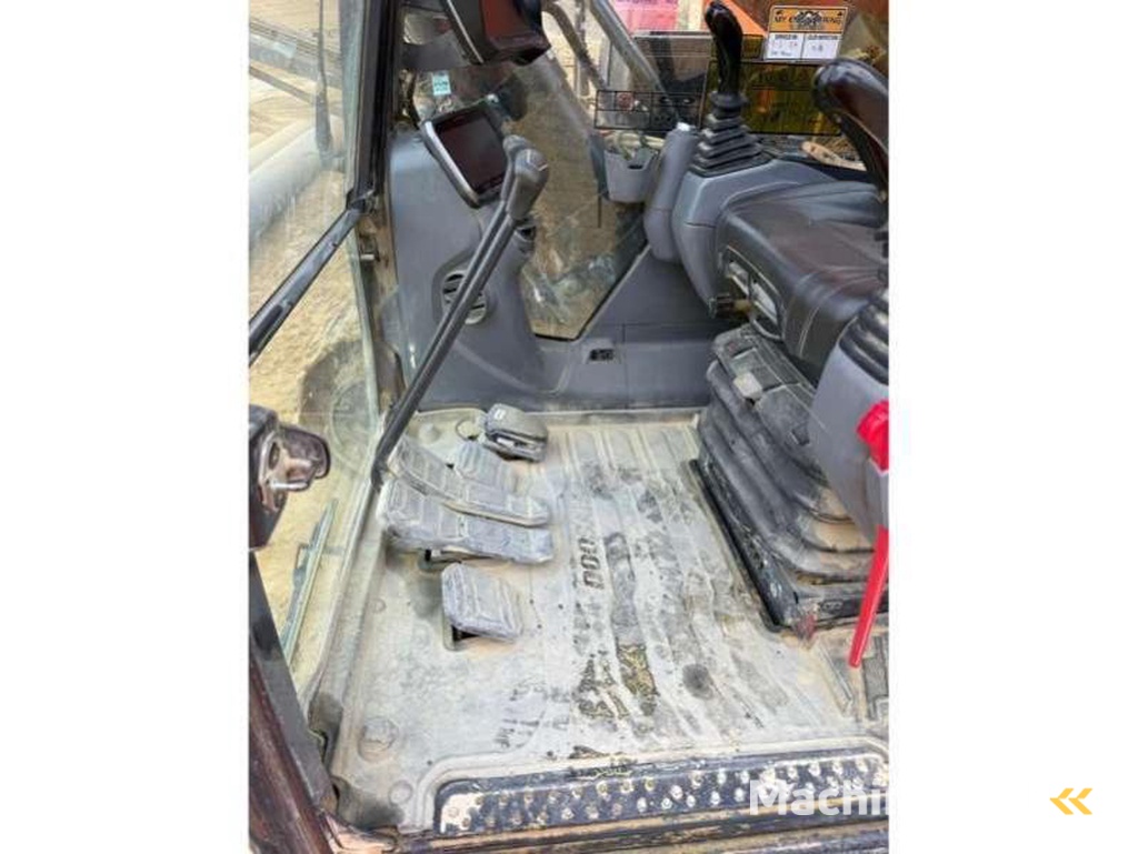Doosan DX800LC-7