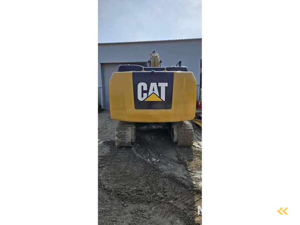 Caterpillar 323F
