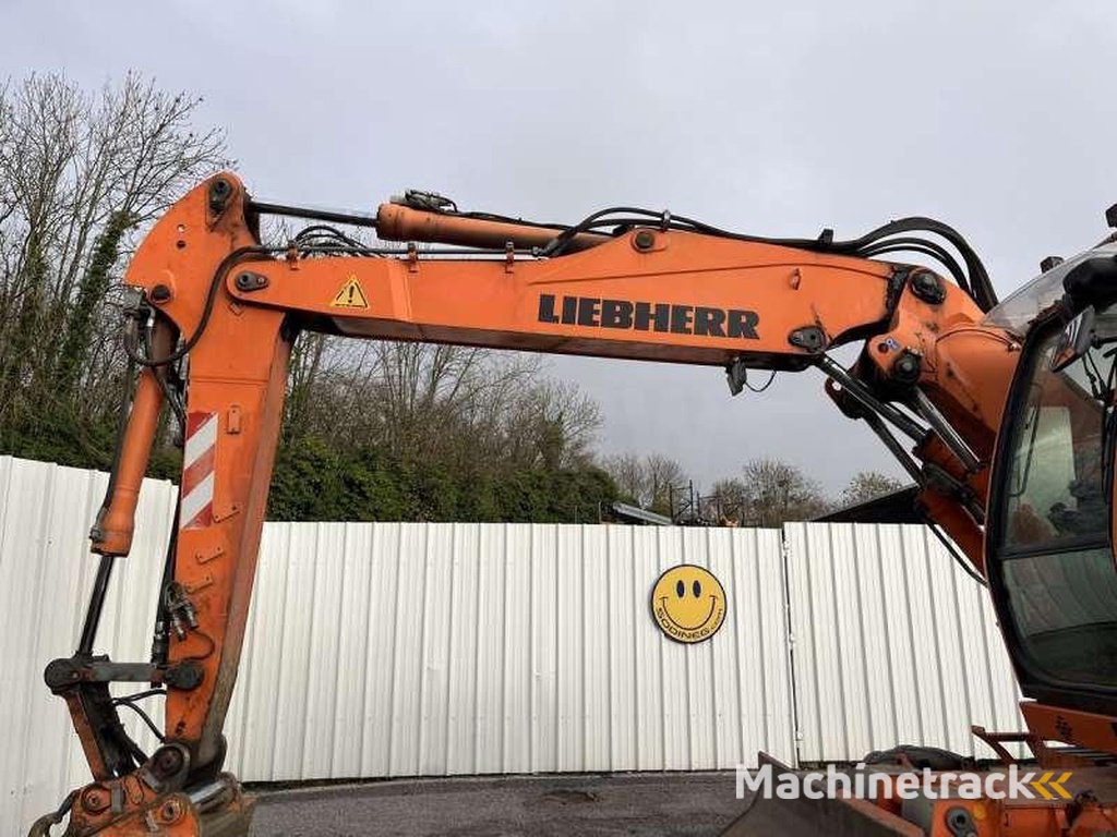 Liebherr A316 litronic
