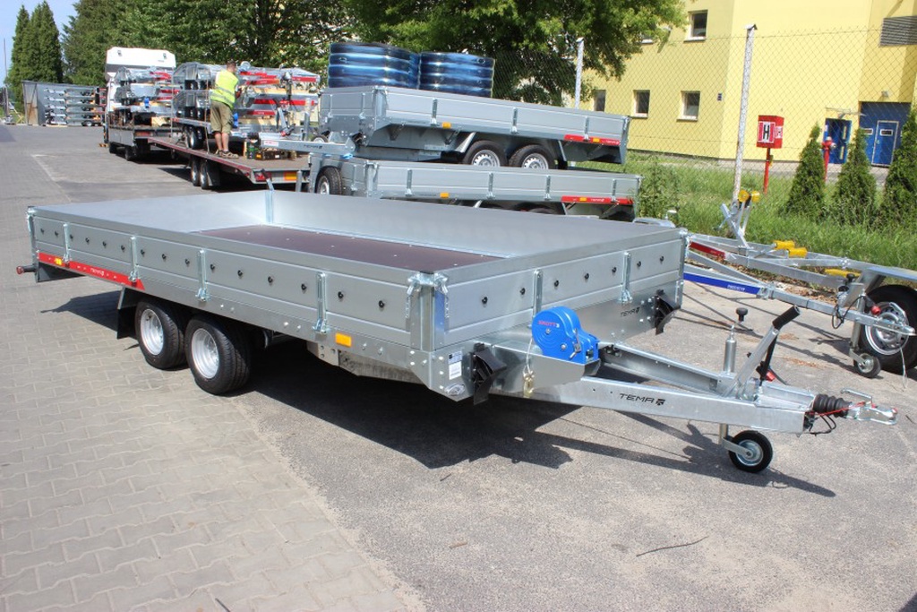 Gemakbak div auto aanhangers