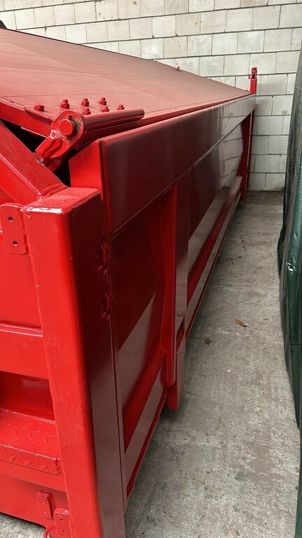 afzetcontainer met multi kappen