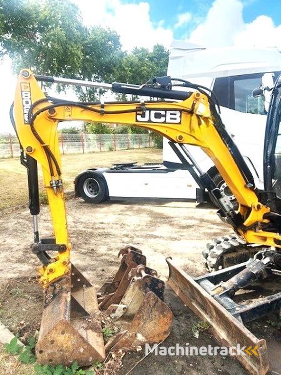 JCB 8026-CTS