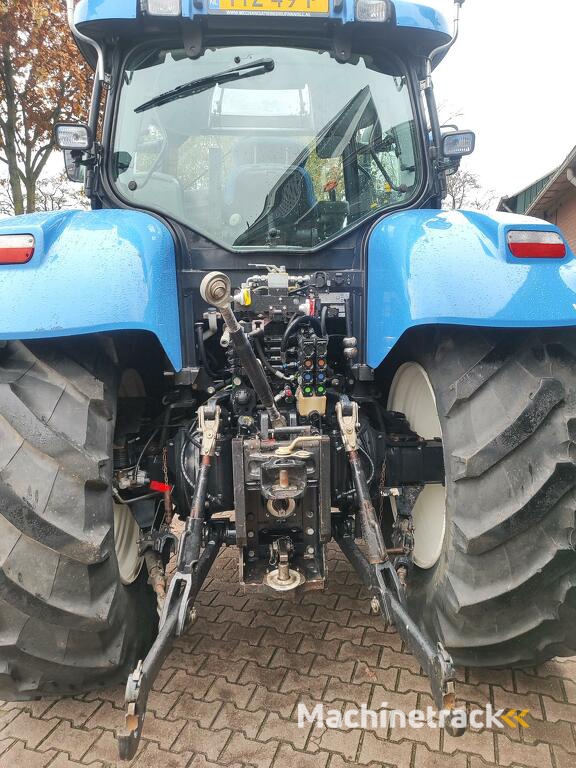 New Holland T 6080 Range Command