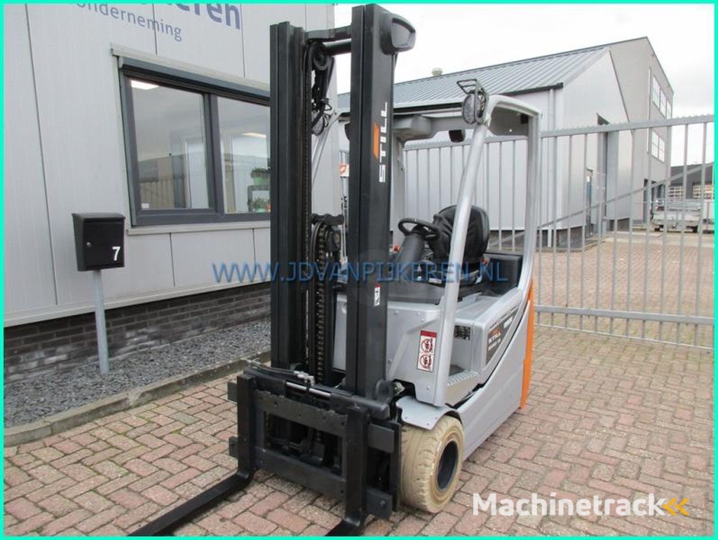 Still RX20-16-2020-3606hours-triplex5.25m-sideshift-battery84-