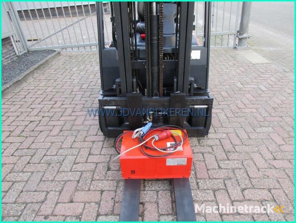 Doosan B20T-7-2000kg-213cm-high-freelift-sideshift-5473hours