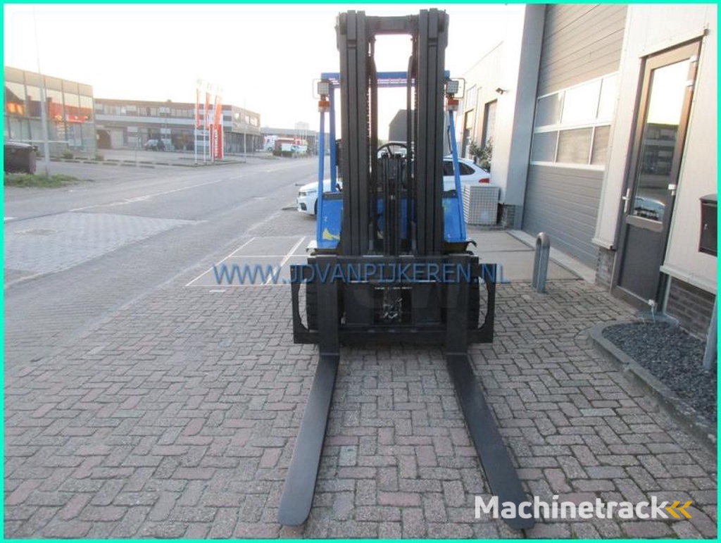 Hyster H4.50XM-5000kg-diesel-triplex5.3m-shift-4xhydr-4705uur