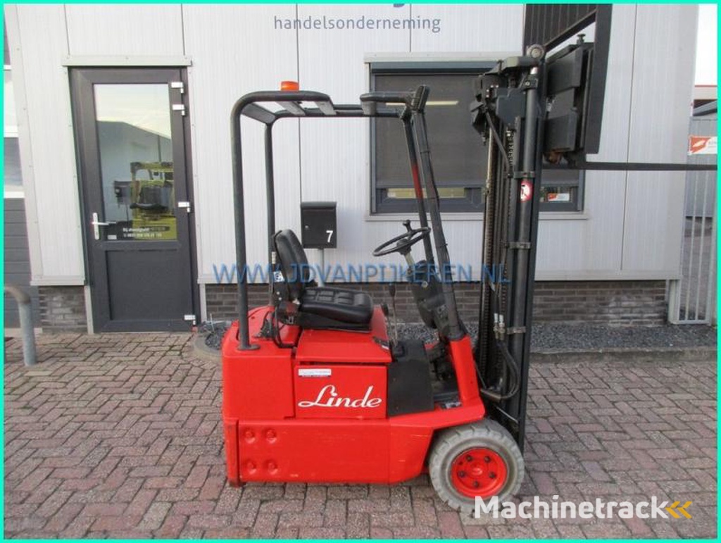 Linde E12-compact-7694hours-triplex4.7m-sideshift-battery83-