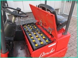 Minituur van Linde E12-compact-7694hours-triplex4.7m-sideshift-battery83-